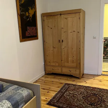 Rim 4 Raeume 3 Schlafzimmer 1 Wohnzimmer In 1 Og 100 Qm Apartamento *
