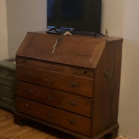 Apartment Rim 4 Räume 3 Schlafzimmer 1 Wohnzimmer Zwei Toiletten In 1 Og Circa 100 Qm Mit Waschmaschine *