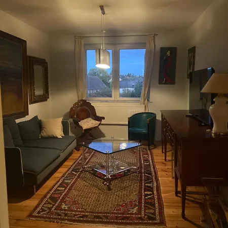 Rim 4 Räume 3 Schlafzimmer 1 Wohnzimmer Zwei Toiletten In 1 Og Circa 100 Qm Mit Waschmaschine Lauchhammer